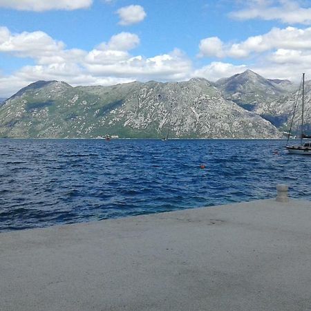 Apartment Adela Kotor Bagian luar foto