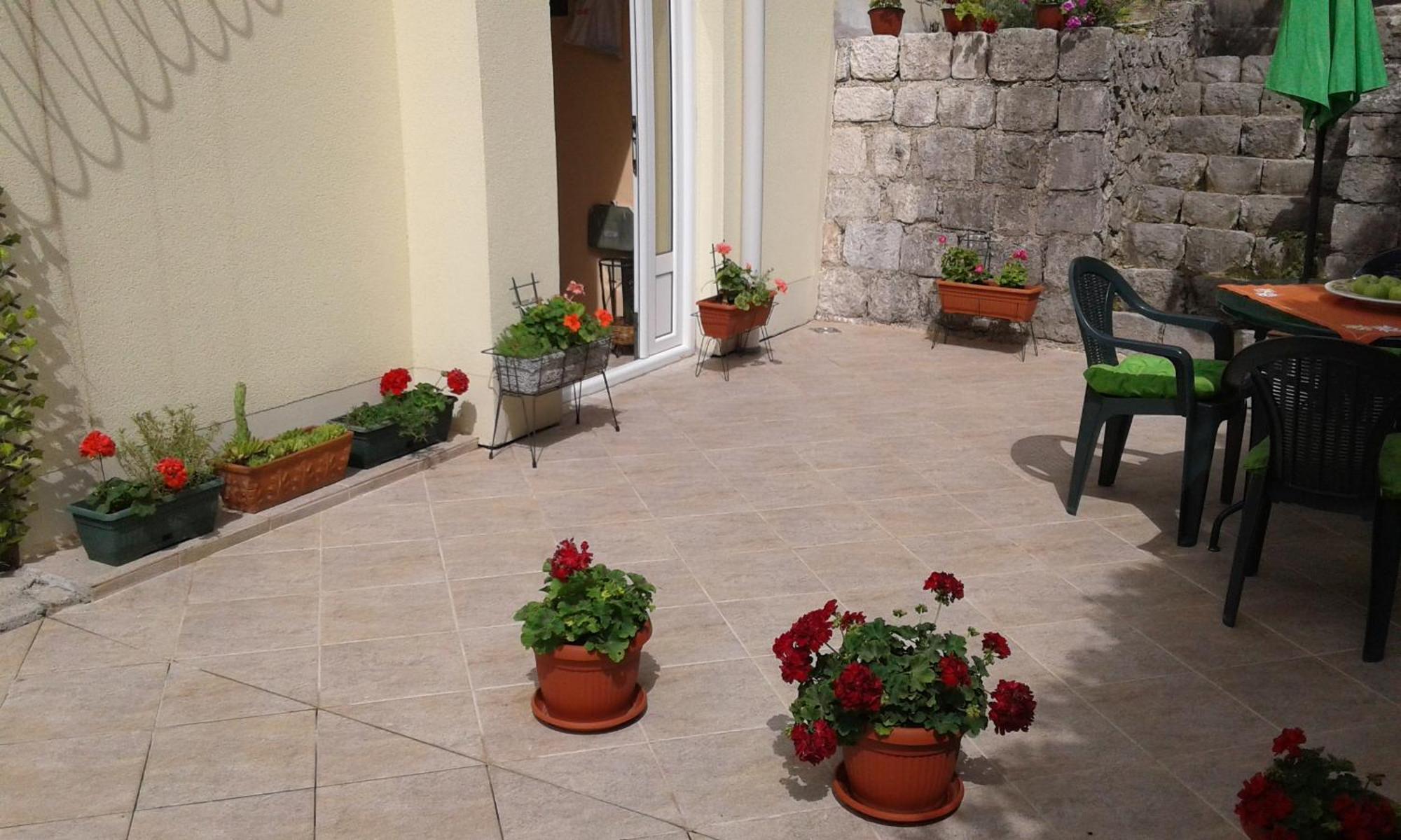 Apartment Adela Kotor Bagian luar foto